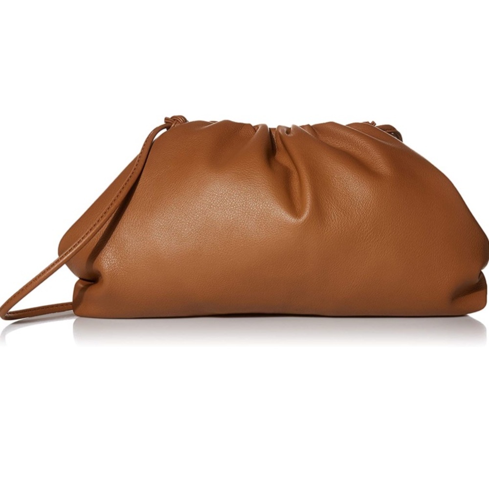 The Drop Francesca Croissant Bag